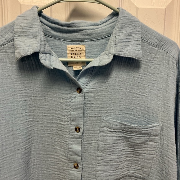 Billabong Women’s SZ L Blue Long sleeve Gauze Button Up Top Blouse Beach - Picture 2 of 6